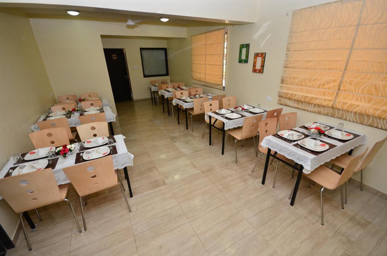 Diwali Baug Hotel Лонавала Екстериор снимка